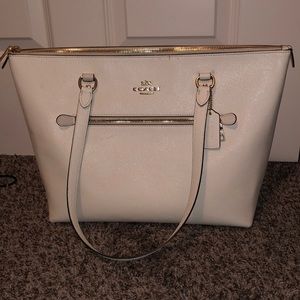 Coach Cream tote bag